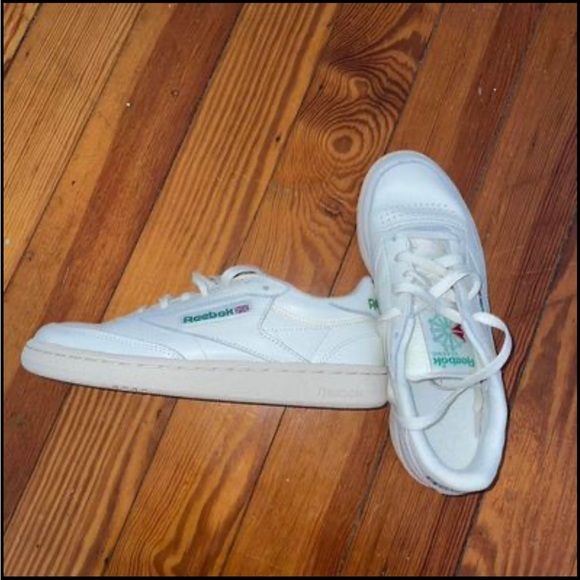 Reebok Club C Vintage shoes, size 7.5 women's/6.0 in men's. Great condition! - Picture 1 of 3